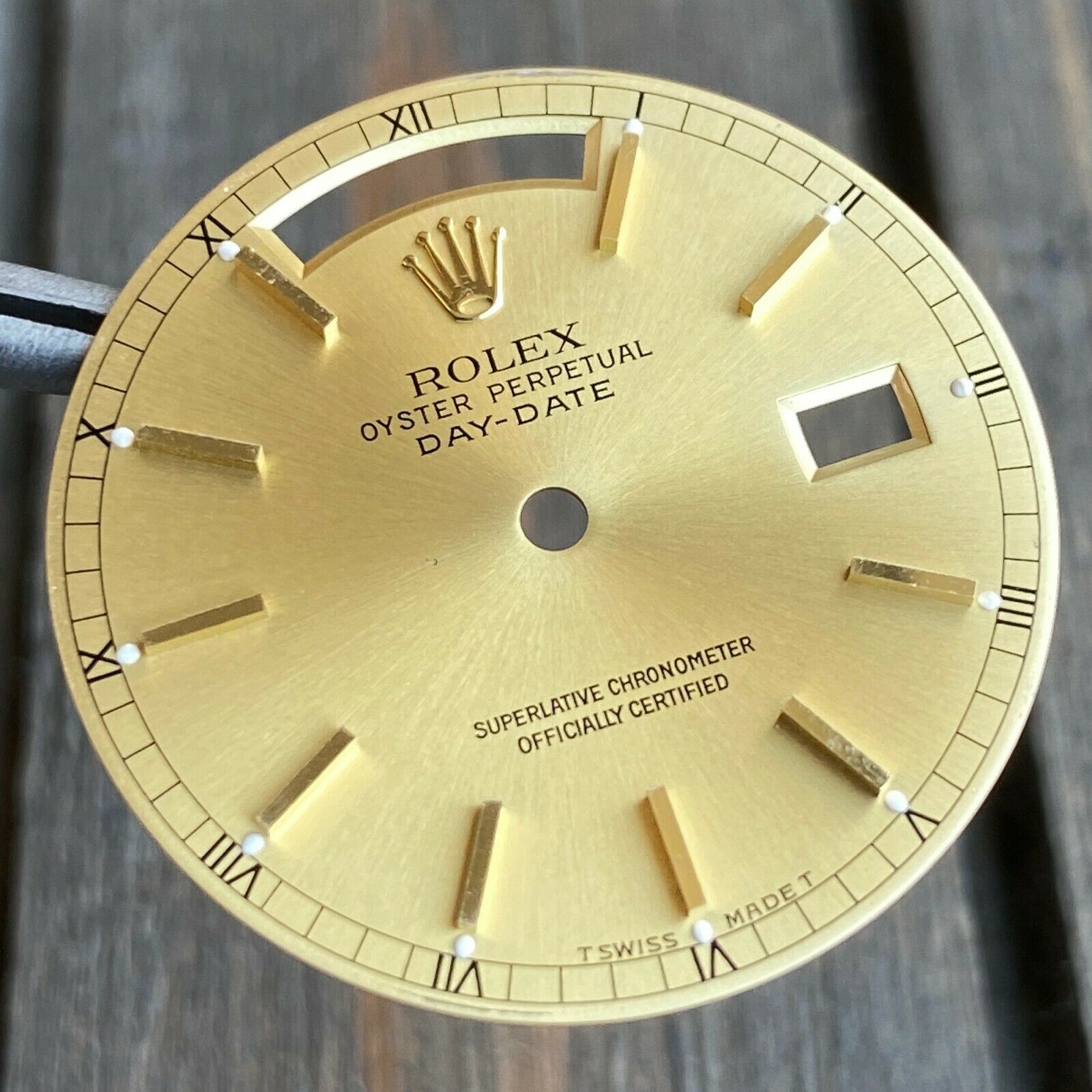 Rolex Day-Date 18K Yellow Gold Champagne Index w/ Roman Track Dial 36mm - luxuriantconcierge